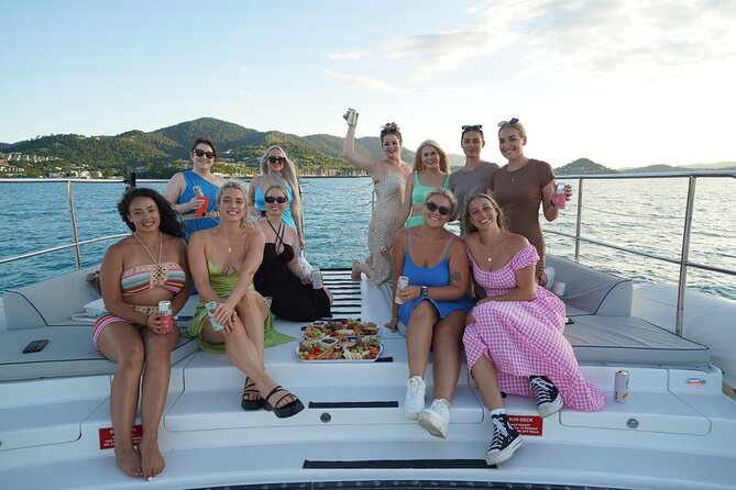NEW SUNSET TOUR-Airlie Beach Sunset Sail in Style- BYO drinks - Is $78.90 good value?