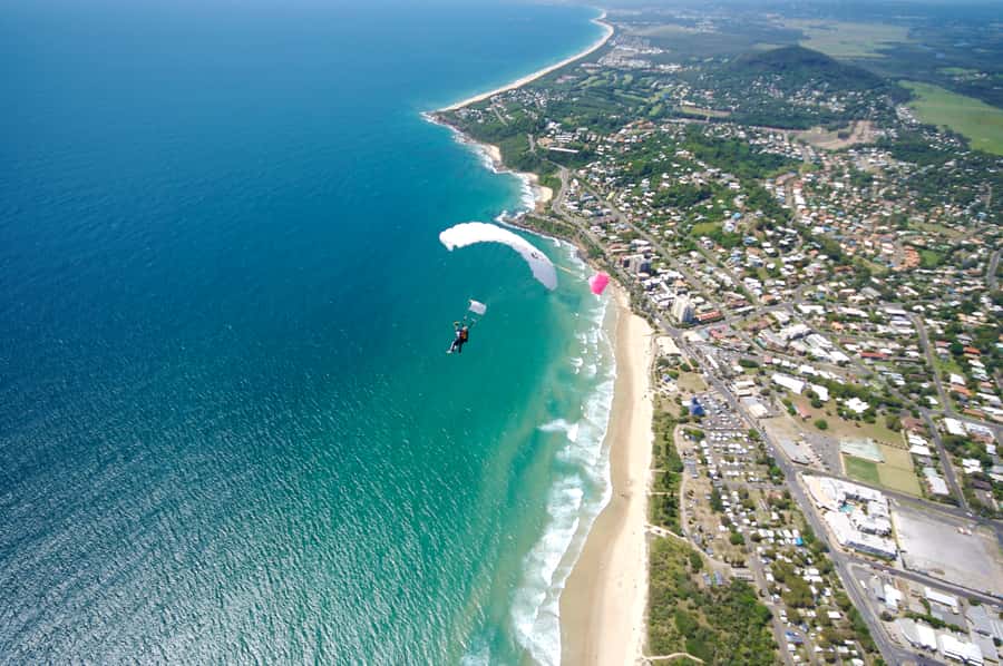 Noosa: Tandem Skydive Experience - Safety, eligibility, and the honest risk question