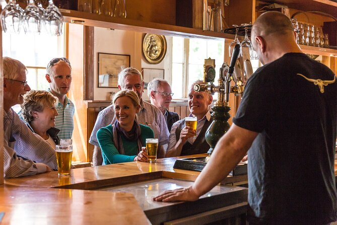 Old Hobart Pub Walking Tour - The pub stops: atmosphere with a practical catch