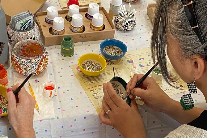 Paint and Sip Classes Brisbane: Ceramic Plates & Bowls - What the two-and-a-half-hour session feels like