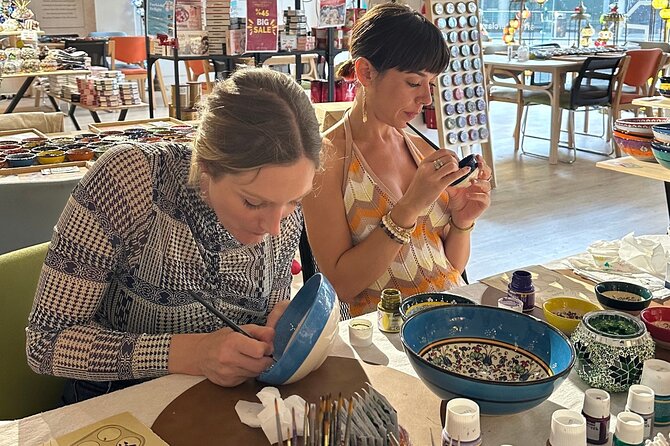Paint and Sip Classes Brisbane: Ceramic Plates & Bowls - Practical points that affect your choice
