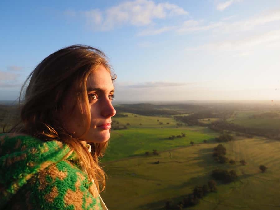 Perth: Avon Valley Hot Air Balloon Flight with Breakfast - One hour floating over farmland