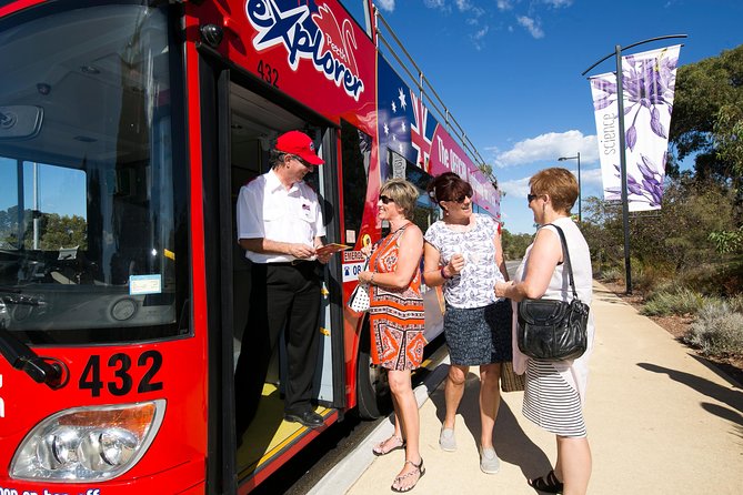 Perth Hop-On Hop-Off Bus Tour - Watertown and the return through the CBD