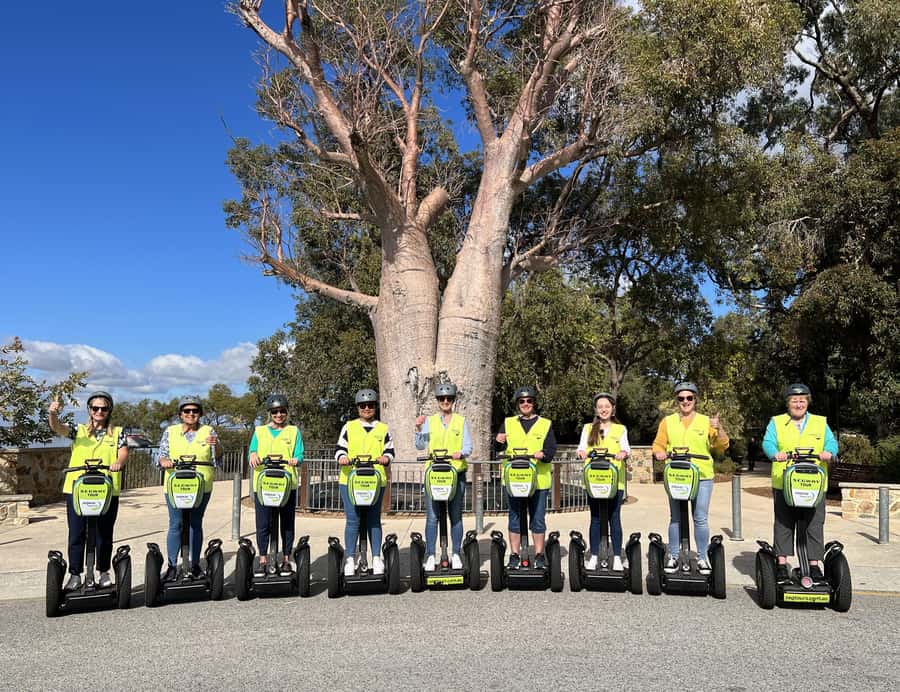 Perth Segway 1.5 Hour Kings Park Tour - Small groups, guide style, and comfort