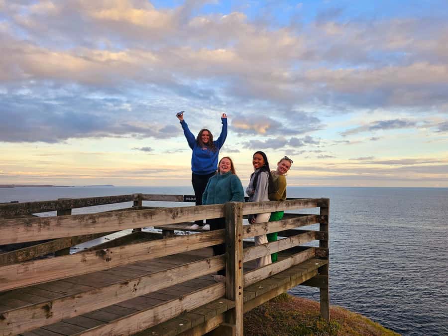 Phillip Island: Golden Hour Penguin Express Tour - Cowes gives you a gentle start