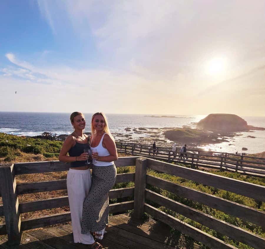 Phillip Island: Golden Hour Penguin Express Tour - The Penguin Parade is thrilling, but keep expectations sensible