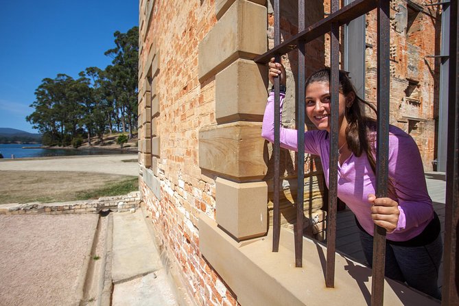 Port Arthur, Richmond & Tasman Peninsula Active Day Tour - The early road to Pirates Bay Lookout