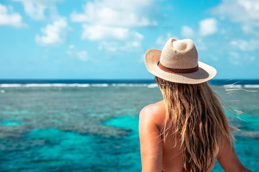 Port Douglas: Outer Barrier Reef Snorkel and Dive Options - Third stop: choose your own pace