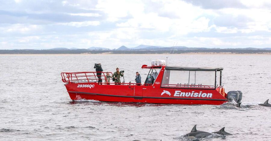 Port Stephens: 1hr Dolphin Watch Express - Commentary, crew, and the tone aboard