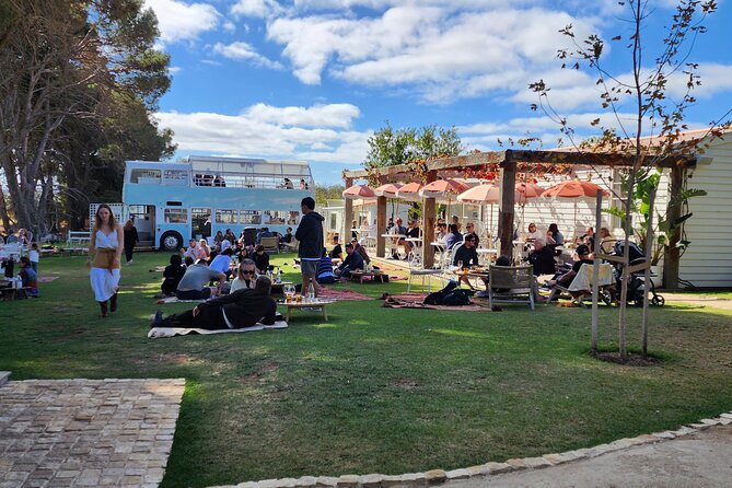 Premium All-Inclusive McLaren Vale Wine and Brew Minibus Tour - Woodstock Wine Estate and its family setting
