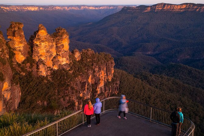 PRIVATE Blue Mountains Scenic World Wentworth Falls & Cruise Tour - The cruise option back to Sydney