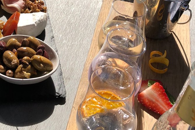Red White & Brew - Wine, Gin & Beer Tour with Tastings from Adelaide - Why this Barossa day is different