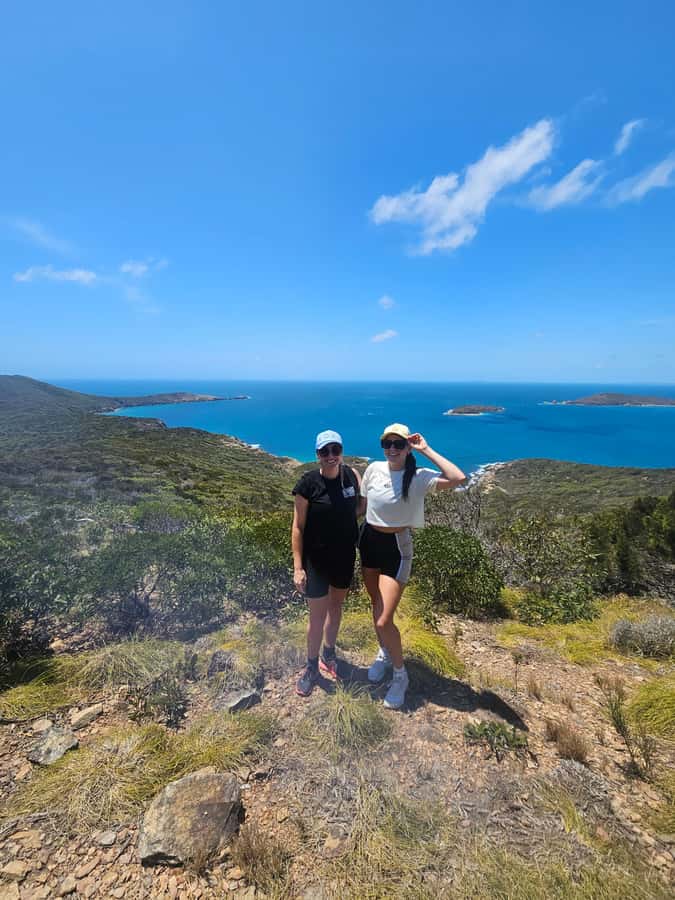 Rosslyn: Great Keppel Island Glass Bottom Boat Tour - Practical booking advice