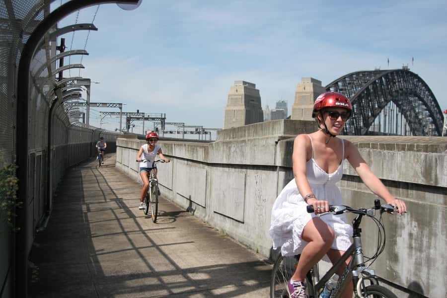 Scenic Sydney Harbour Bridge Bicycle Ride - Key points at a glance