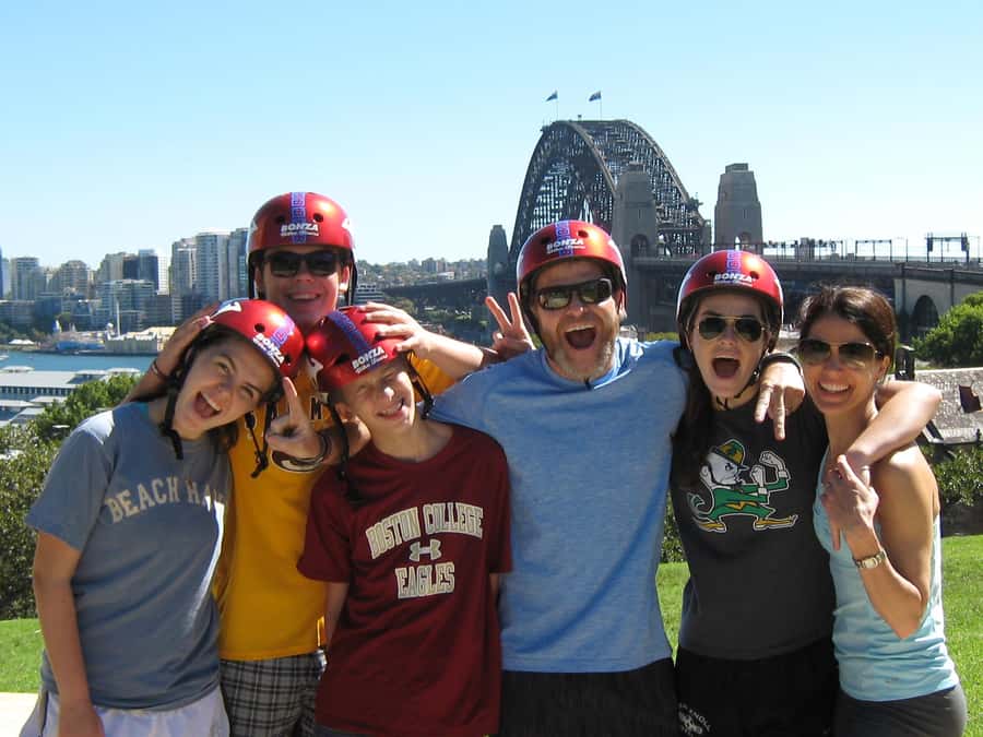 Scenic Sydney Harbour Bridge Bicycle Ride - Kirribilli and the quieter North Shore