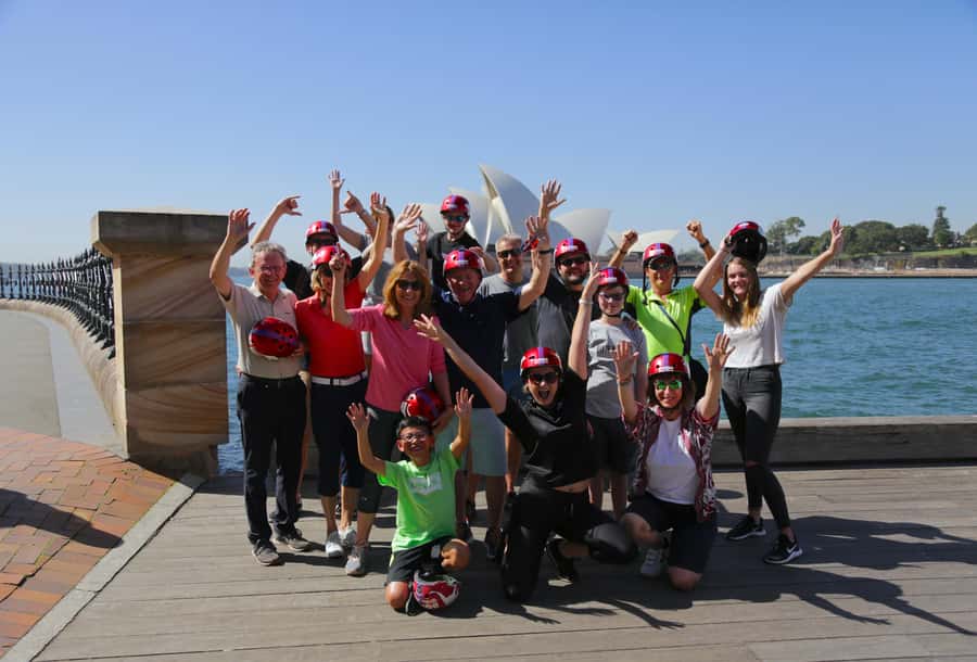 Scenic Sydney Harbour Bridge Bicycle Ride - What the guide adds to the day
