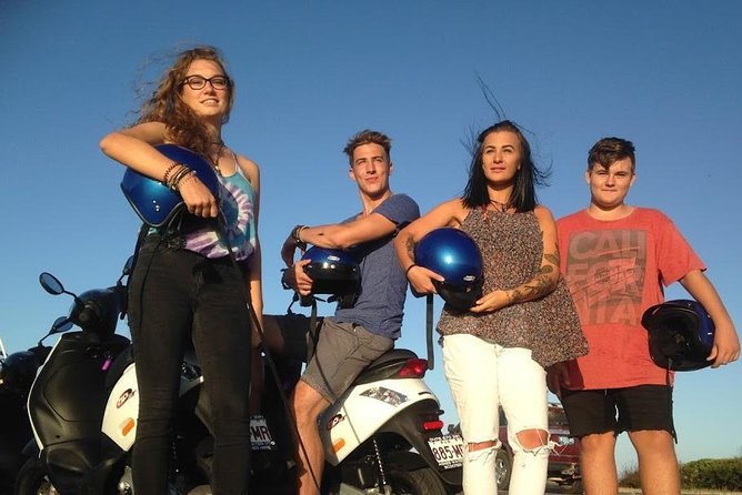 Scooter Wildlife & Sunset Tour - Riding through Agnes Water and 1770