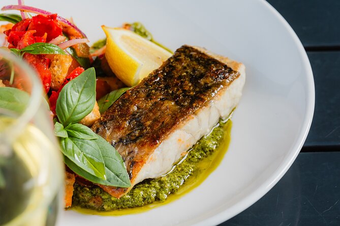 Sirromet Winery Tour and Taste and 2 Course Lunch - Who will get the most from this visit