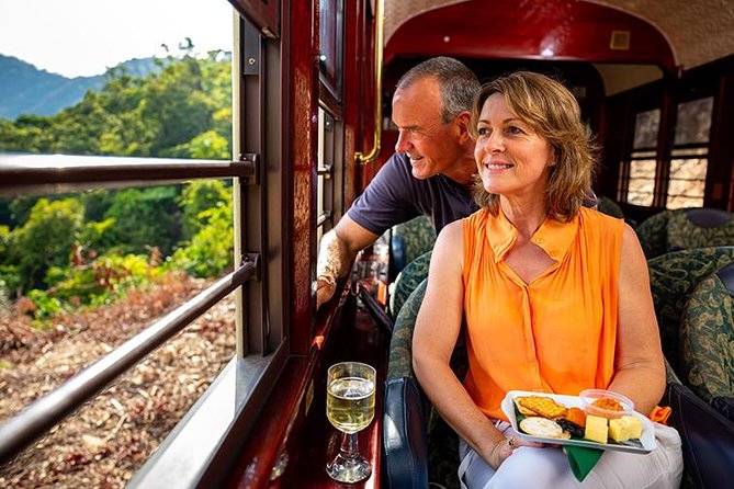 Skip the Line Kuranda Scenic Railway Gold Class and Skyrail Rainforest Cableway - Free time in Kuranda Village