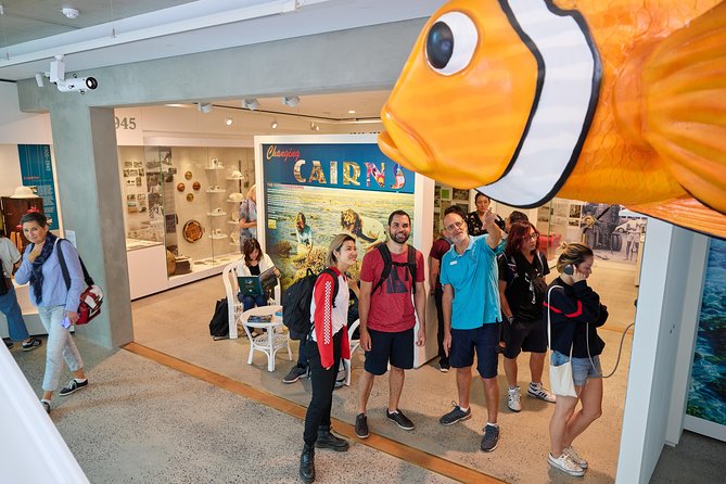 Small-Group Afternoon Cairns City Tour with Harbour Dinner Cruise - Lake Morris Road and the Cairns Viewpoint