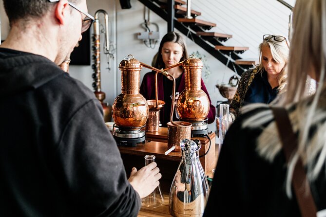 Small-Group Gin Masterclass in Gold Coast - Starting with gin’s story and basic method