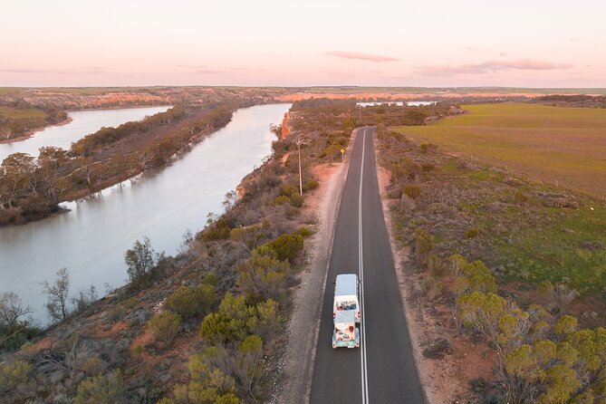 Small-Group River Murray Dark Sky and Sunset Tour with Dinner - Why this Murray River evening works so well
