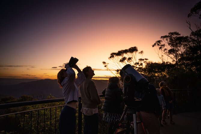 Stargazing with an Astronomer in the Blue Mountains - Hot chocolate, blankets, and the cold after sunset