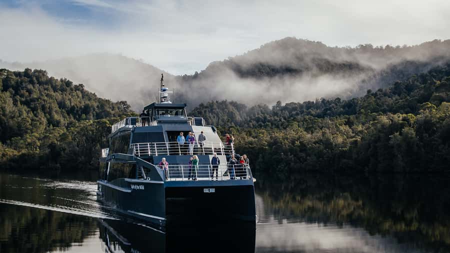 Strahan: Gordon River Cruise with Lunch & Sarah Island Walk - Choosing between Main Deck and Premier Upper Deck