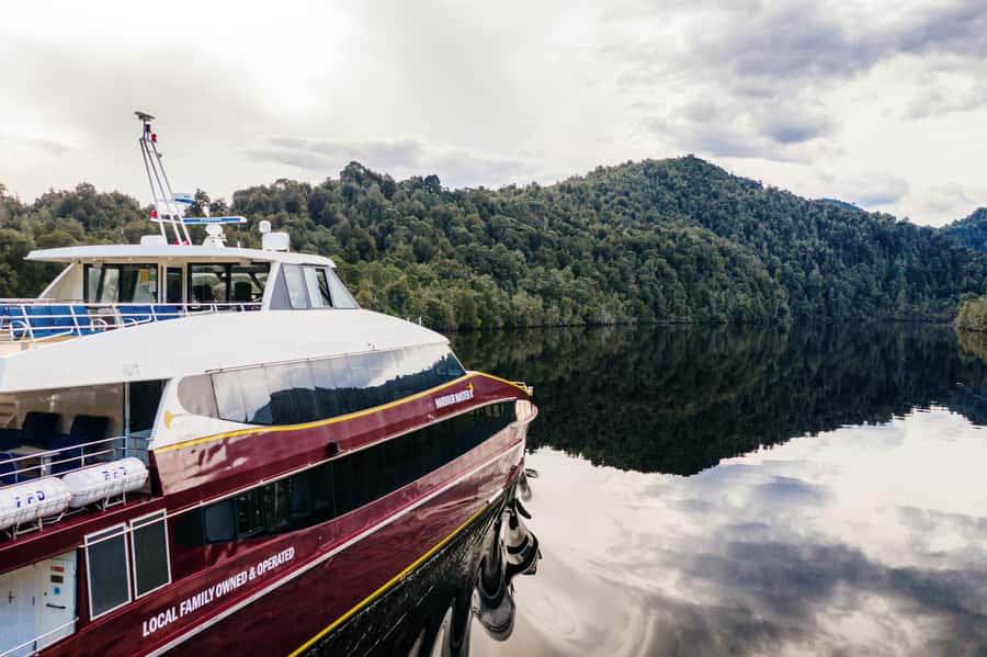 Strahan: World Heritage Cruise on Gordon River with Lunch - From Strahan Wharf to Hells Gates