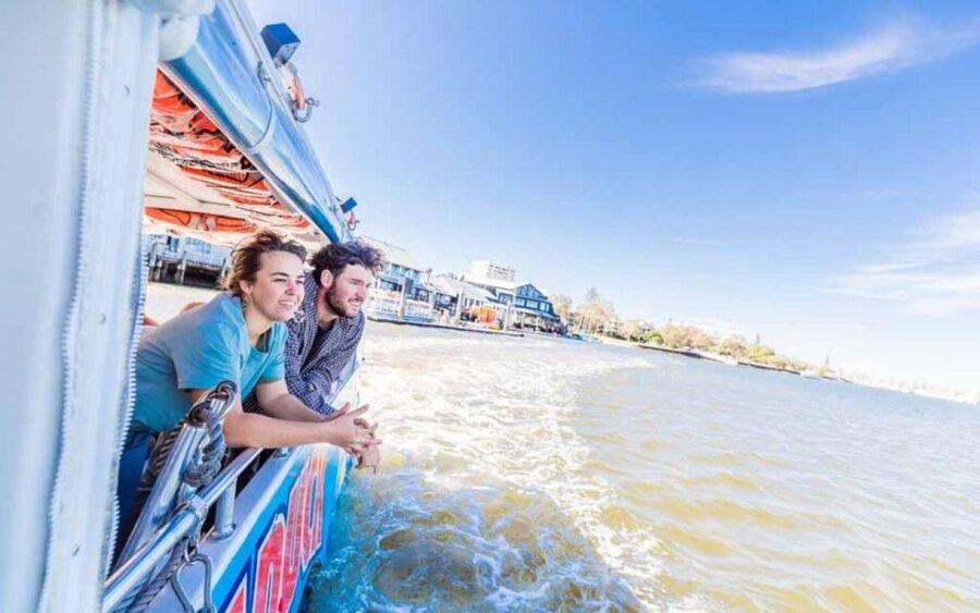 Sunshine Coast: 1-Hour Land and Water Tour - Who should book this tour