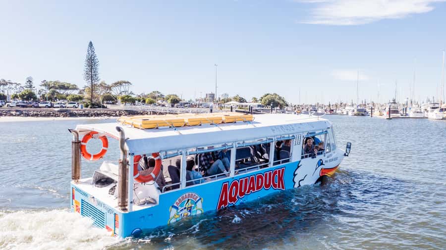 Sunshine Coast: 1-Hour Land and Water Tour - From Parkyn Parade to Mooloolaba Beach
