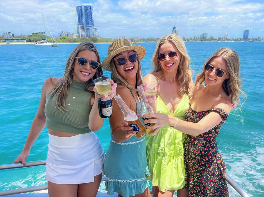 Surfers Paradise: 2-Hour Gold Coast Sightseeing Cruise - Marina Mirage offers a polished waterfront stop