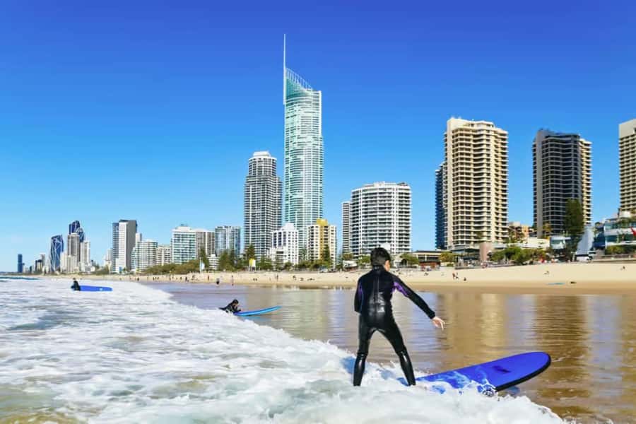 Surfers Paradise: 2 Hour Surf Experience on the Gold Coast - Why Surfers Paradise is a good place to learn
