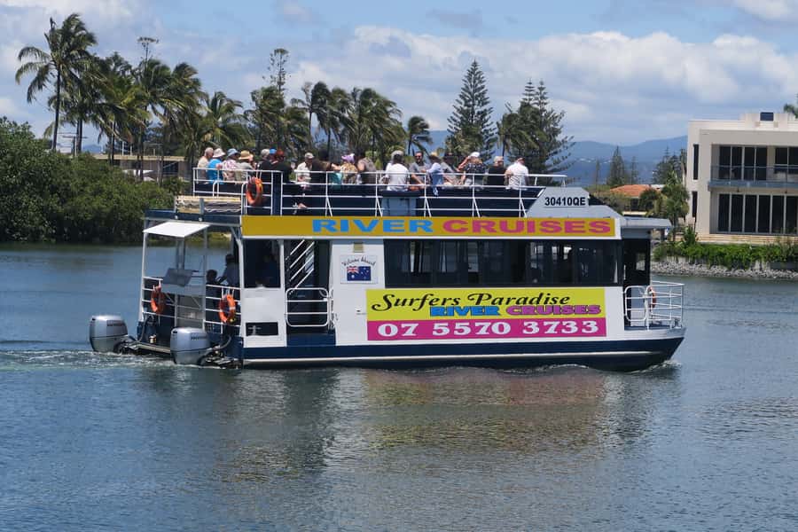 Surfers Paradise: Gold Coast Afternoon River Cruise - Commentary, crew, and the onboard mood