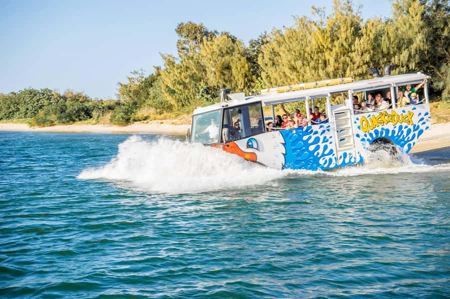 Surfers Paradise: Guided Gold Coast Amphibious Bus Tour - Leaving Surfers Paradise and seeing the famous beach