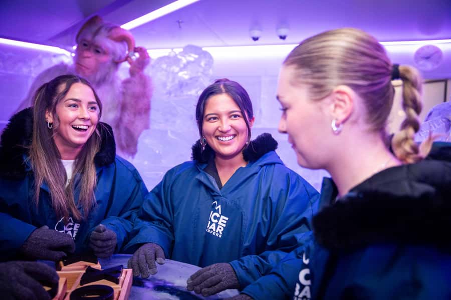 Surfers Paradise: IceBar Entry Ticket and Drink - Choosing your cocktail, mocktail, or other drink