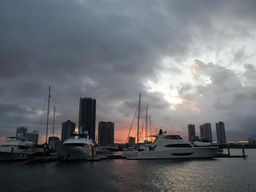 Surfers Paradise Sightseeing City Lights Cruise - Sunset first, skyline second