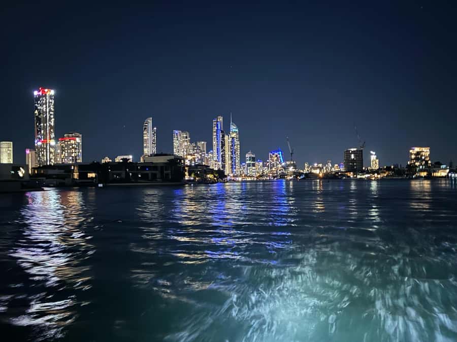 Surfers Paradise Sightseeing City Lights Cruise - Who will get the most from this cruise?