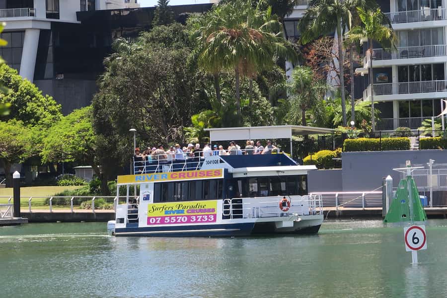 Surfers Paradise: Sightseeing Midday River and Canal Cruise - Seeing Surfers Paradise from the Nerang River