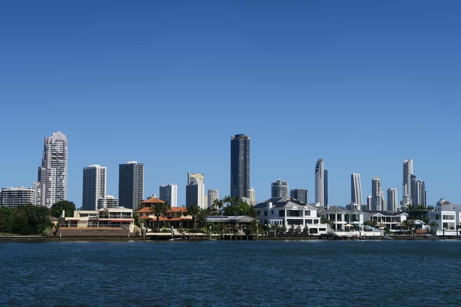 Surfers Paradise: Sightseeing Midday River and Canal Cruise - Should you book the Surfers Paradise midday cruise?