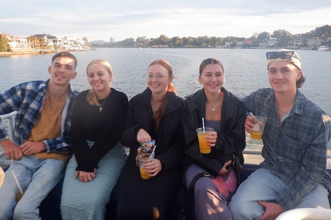 Surfers Paradise: Sightseeing Sunset River Cruise - Key points to know before you book