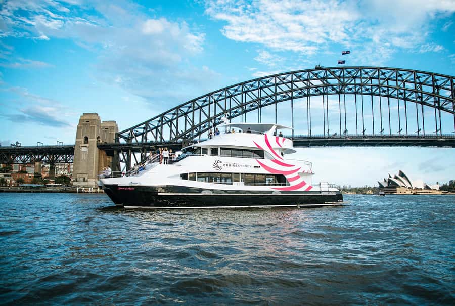 Sydney: 2-Course All Inclusive Lunch Harbour Cruise - Key points at a glance