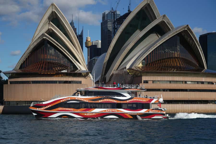 Sydney: 2-hour Express Whale Watching Cruise - Choosing the best place to sit on Fantasea Crystal