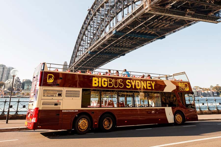 Sydney: Big Bus Hop-On Hop-Off Tour with Optional Cruise - Red City Route: Sydney landmarks in one 90-minute loop