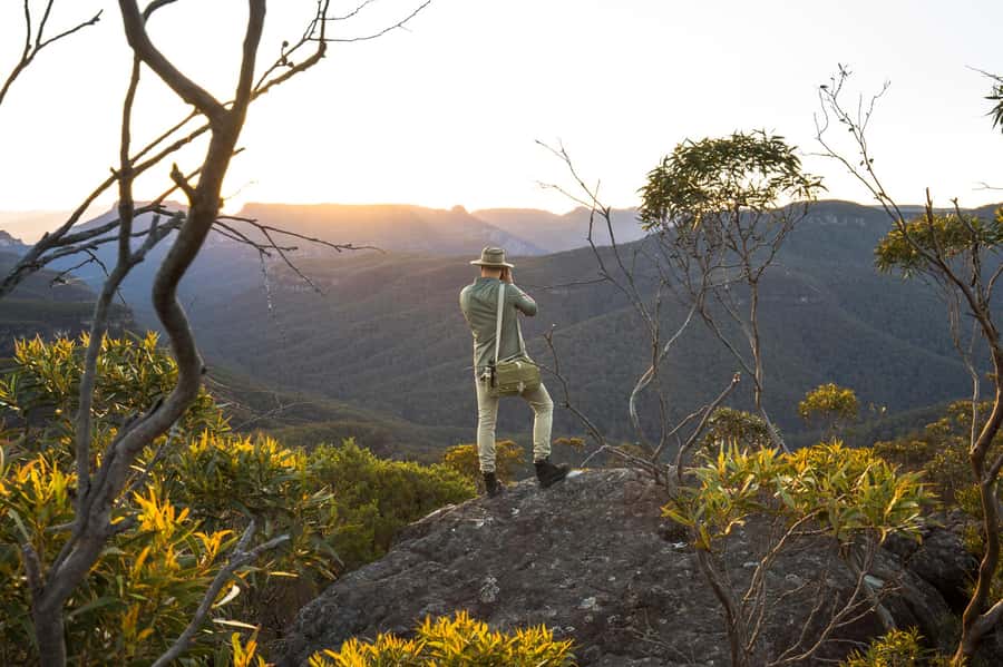 Sydney: Blue Mountains Kangaroos, Wilderness and Sunset Tour - Govetts Leap and the drama of the cliffs