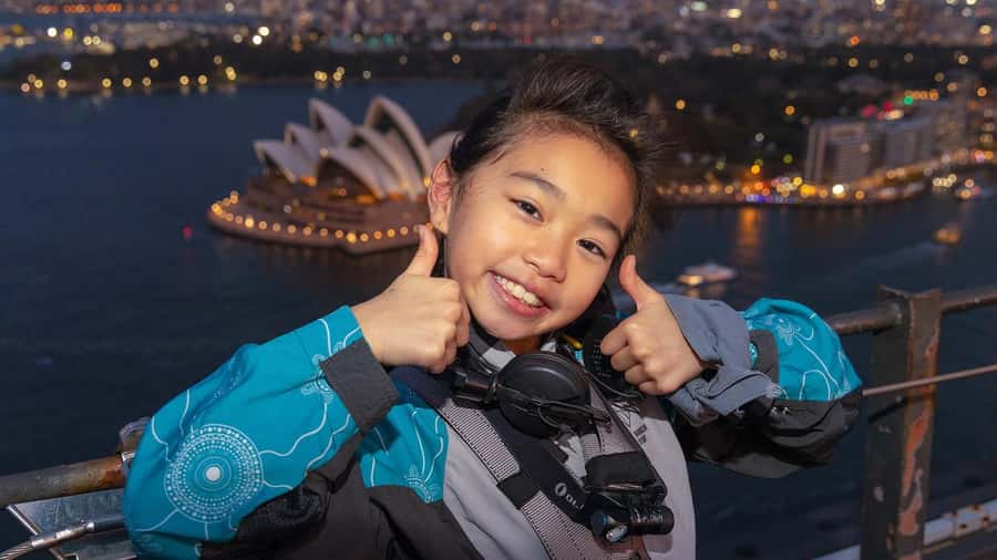 Sydney: BridgeClimb Sydney Harbour Summit Night - Climb Leaders who make the difference