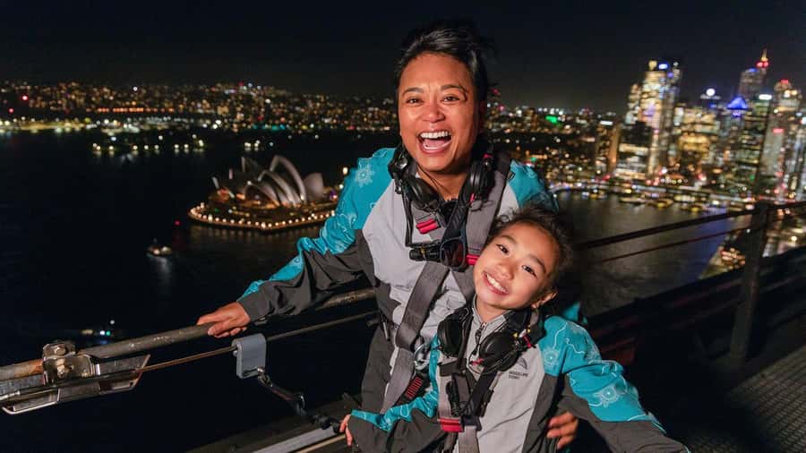 Sydney: BridgeClimb Sydney Harbour Summit Night - Who should book the Summit Night Climb?