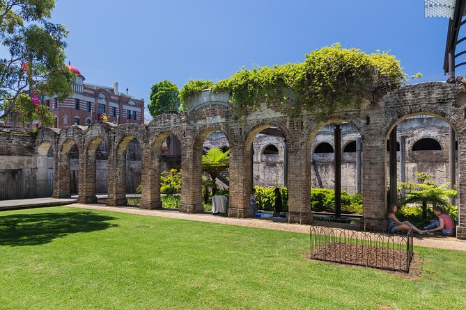 Sydney Guided Sightseeing Bus Tour - Rose Bay and the grand eastern suburbs