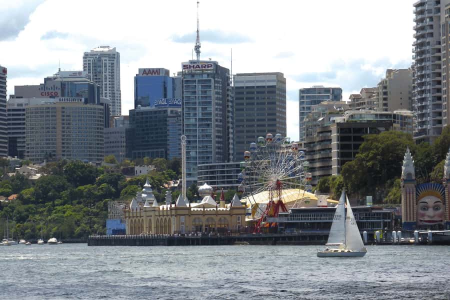 Sydney: Half-Day City Tour - Watsons Bay, Camp Cove, and the edge of the Pacific