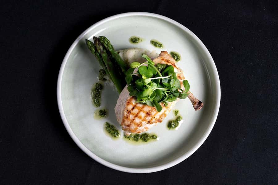 Sydney Harbour: Cabaret Cruise with 3-Course Dinner - Voyage of Love turns the boat into a theatre